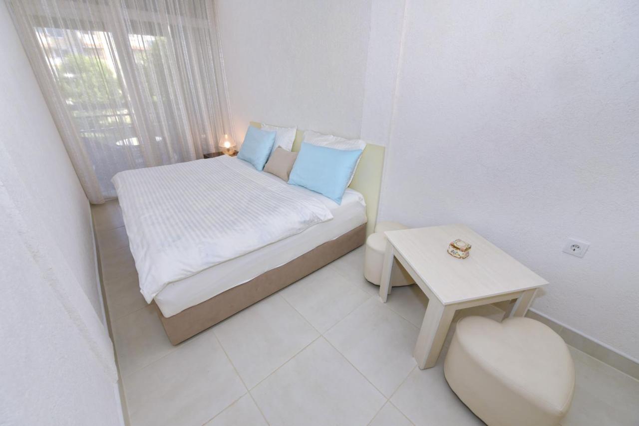 Sis 2 Bedroom 2 Bath With Free Parking In Охрид Екстер'єр фото